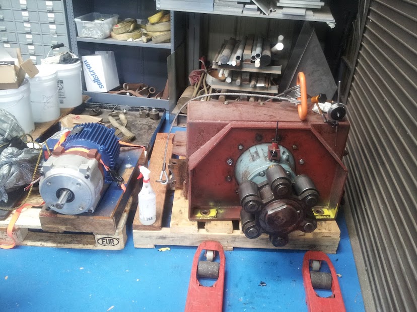 The #1 motor and gear assembly in Waimea